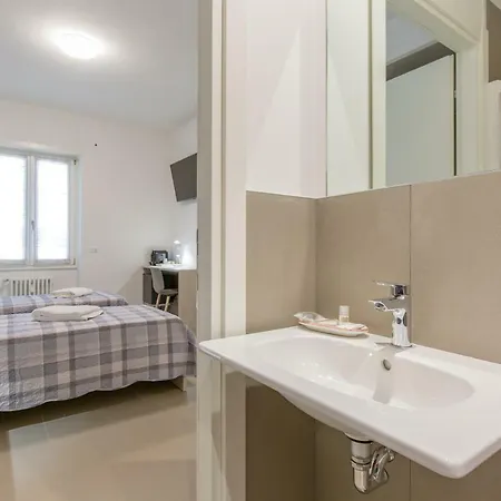 Open Doors 4* Verona